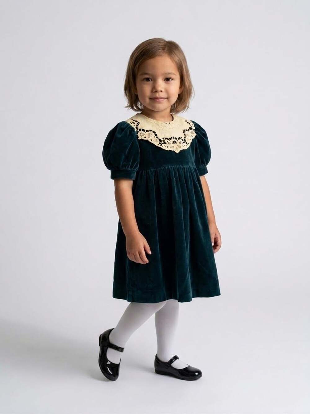 Vintage Girls Sz.4 Dark Green Velvet Dress Battenberg Lace Yoke, Family Pictures